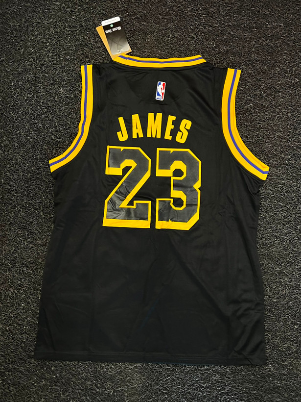 ست بستکبالی اورجینال/تیم LAKERS/ بازیکن JAMES/مناسب بدنسازی و مسافرت و خونه